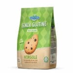 Virgole con granella di nocciole e gocce di cioccolato